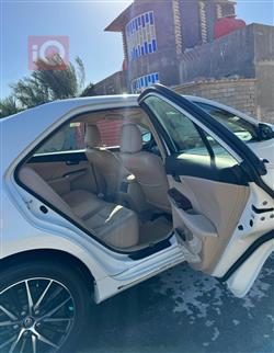 تۆیۆتا کامری